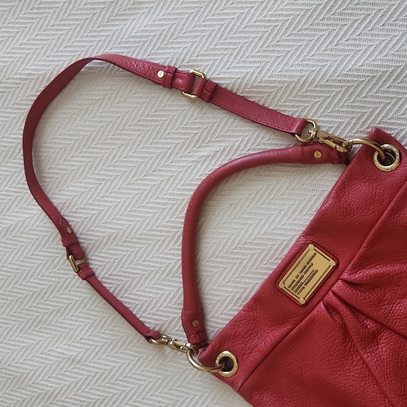 Coral Leather Shoulder Bag - Picture 9 of 9